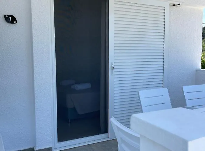 Garden View By Nikolis Paradisos