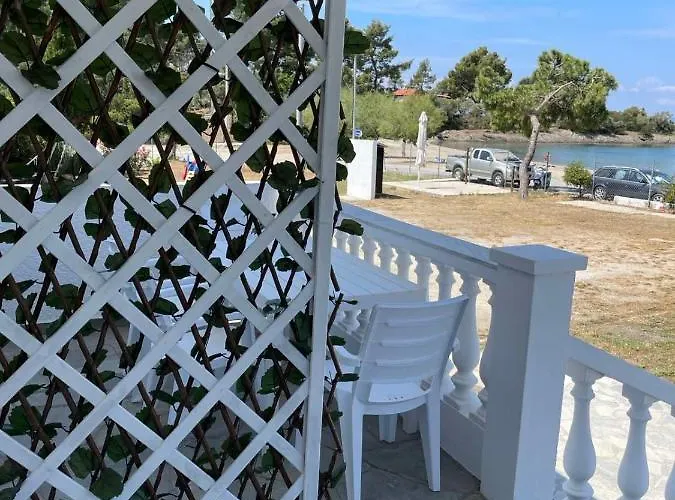 Garden View By Nikolis 3*