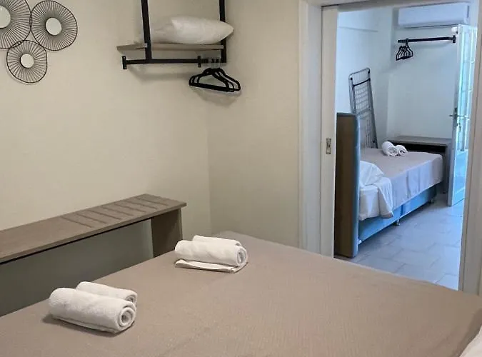 Garden View By Nikolis Lägenhetshotell Paradisos