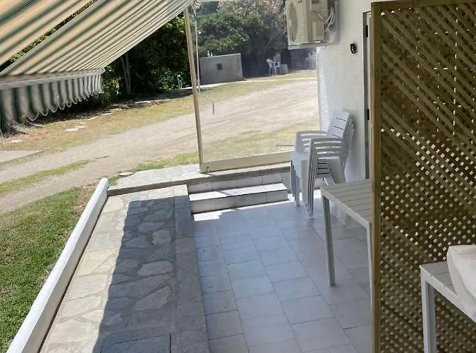 Garden View By Nikolis Lägenhetshotell