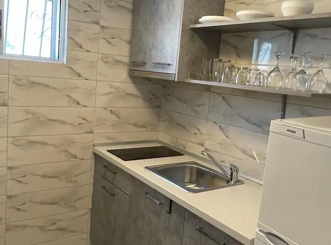 Lägenhetshotell Garden View By Nikolis 3*